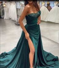 Dark Green Sequins Sleeveless Sweetheart Floor-length Split Front A-line Prom Dresses