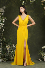 Deep V neck Sleeveless Split Front Floor-Length Prom dress