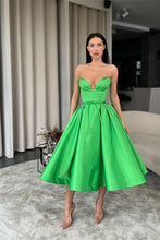 Green A-line Sweetheart Short Prom Dress