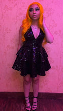 Black Sequins Deep V Neck Homecoming Dresses Tiered Hocoming Dress Y1394