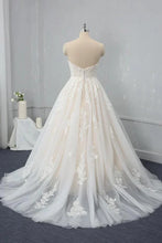 A-Line Sweetheart Backless Appliques Lace Tulle Wedding Dress