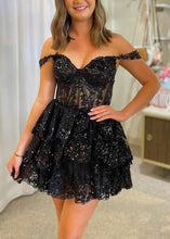 A-Line Sweetheart Tiered Short Homecoming Dress