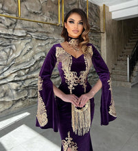 Elegant Floor Length Sweetheart Long Sleeves Mermaid Prom Dress with Split