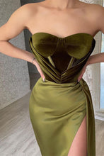 Elegant Green Strapless Sleeveless Mermaid Satin Prom Dresses with Slit
