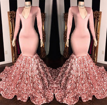 Elegant Long Sleeve Pink Mermaid Flowers Bottom Evening Gowns