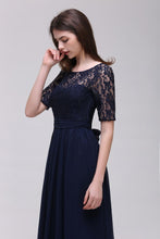 Elegant Scoop Chiffon A-line Prom Dress With Lace
