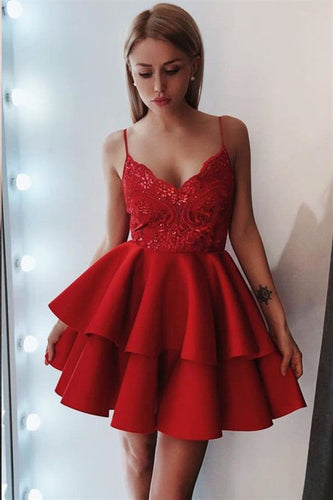 A-line V-neck Lace Sleeveless Short Homecoming Dress
