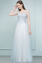 Floor Length A-line Sleeveless Appliqued Flowers Tulle Prom Dresses