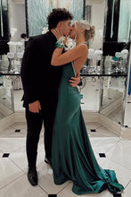 Gorgeous Trumpet Hunter Green Long Formal Dress