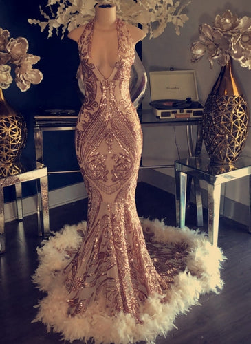 Halter V-neck Sequined Appliques Prom Dress with Feather