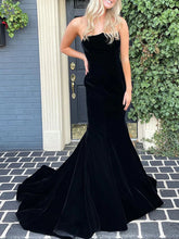 Long Mermaid Strapless Velvet Prom Dress Black Formal Graduation Evening Dresses
