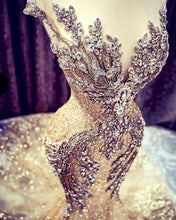 Luxury Long Mermaid V-neck Beadings Tulle Prom Dress