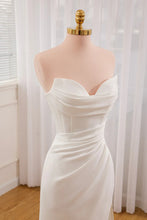 Mermaid Bodycon Off-The-Shoulder Satin Wedding Dress