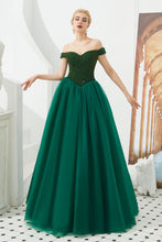 Off the Shoulder aline Princess Ball Gown Tulle Floor Length Beadings Party Gown Lace-up
