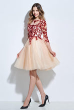 Scoop 3/4 Length Sleeves Appliques Sequins Knee-Length Cocktail Dress PG118