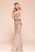 Sexy Sleeveless Mermaid Prom Gown Sparkly Gold Pattern Floor Length Straps Evening Dress