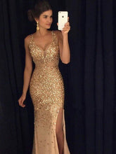 Sheath/Column V-neck Sequin Sleeveless Jersey Prom Dresses