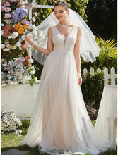 Reception Casual Wedding Dresses A-Line V Neck Sleeveless Sweep / Brush Train Tulle Bridal Gowns With Lace Embroidery