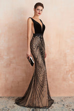Stylish Deep V-Neck Black Beading Mermaid Prom Dress Sleeveless Slim Evening Party Gown
