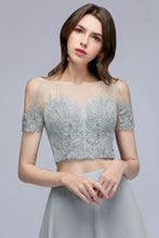 Two-piece Floor Length Appliqued Chiffon Prom Dresses