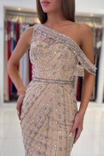 Unique One-shoulder Sleeveless Mermaid Satin Prom Dresses with Beading