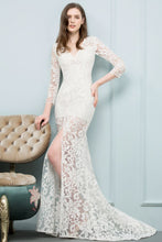 V-neck Floor Length Mermaid Lace Prom Dresses with Sleeves