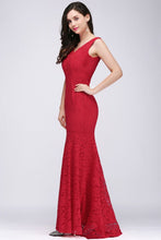 V-neck Mermaid Floor-length Lace Prom Dress