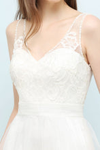 V-neck Sleeveless A-line Floor Length Lace Tulle Prom Dresses