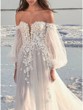 Beach Formal Wedding Dresses A-Line Off Shoulder Long Sleeve Court Train Lace Bridal Gowns With Appliques
