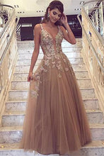 Lace Embroidery V-neck Tulle Prom Dresses Floor Length Evening Gowns GJS351