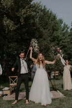 Exquisite Tulle V-Neck Sweep Train A-Line Bohemian Wedding Dress Gown Open Back AN2302|Annapromdress
