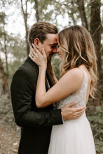Exquisite Tulle V-Neck Sweep Train A-Line Bohemian Wedding Dress Gown Open Back AN2302|Annapromdress