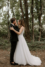 Exquisite Tulle V-Neck Sweep Train A-Line Bohemian Wedding Dress Gown Open Back AN2302|Annapromdress