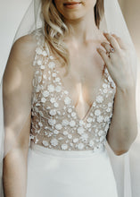 Attractive Illusion V-Neck A-line Beach Wedding Dress Chaple Train Sheath Bridal Gown AN2305|Annapromdress