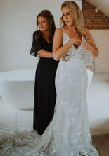 Illusion V Neck Sleeveless Lace Mermaid Wedding Dress JKM310|Annapromdress