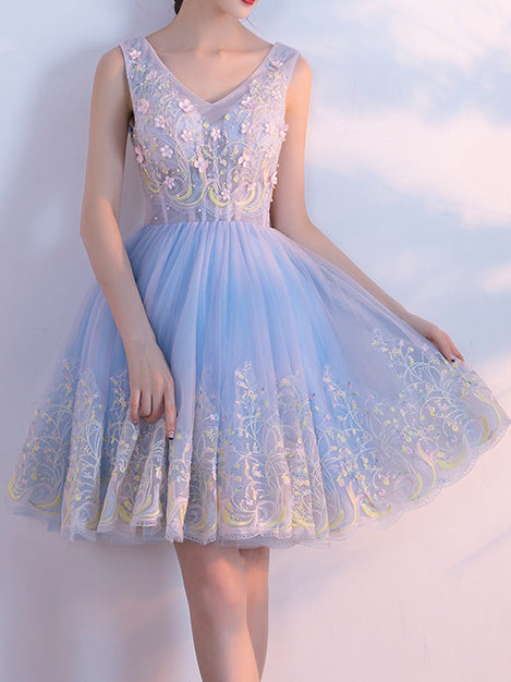 Beautiful Homecoming Dress V-neck Appliques Tulle Short Prom Dress Par –  Anna PromDress