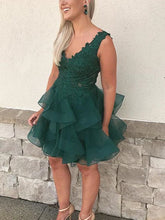 Chic Homecoming Dress Appliques V-neck Tulle Sexy Short Prom Dress Party Dress JK366