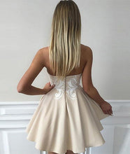 Beautiful Homecoming Dress Sexy Fashion Appliques Short Prom Dress Party Dress JK395