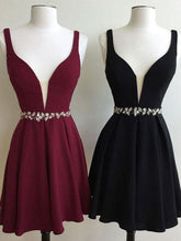Beautiful Homecoming Dress Little Black Dresses Short Prom Dress Party Dress JK401
