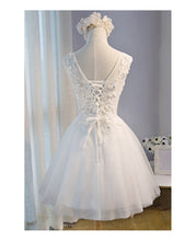 Cute Homecoming Dress V-neck A-line Lace White Tulle Short Prom Dress Sexy Party Dress JK542