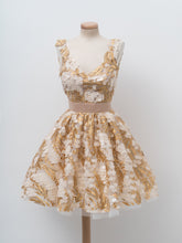 Sparkly Homecoming Dresses V-neck Aline Gold Lace Short Prom Dress Party Dress JK899|Annapromdress