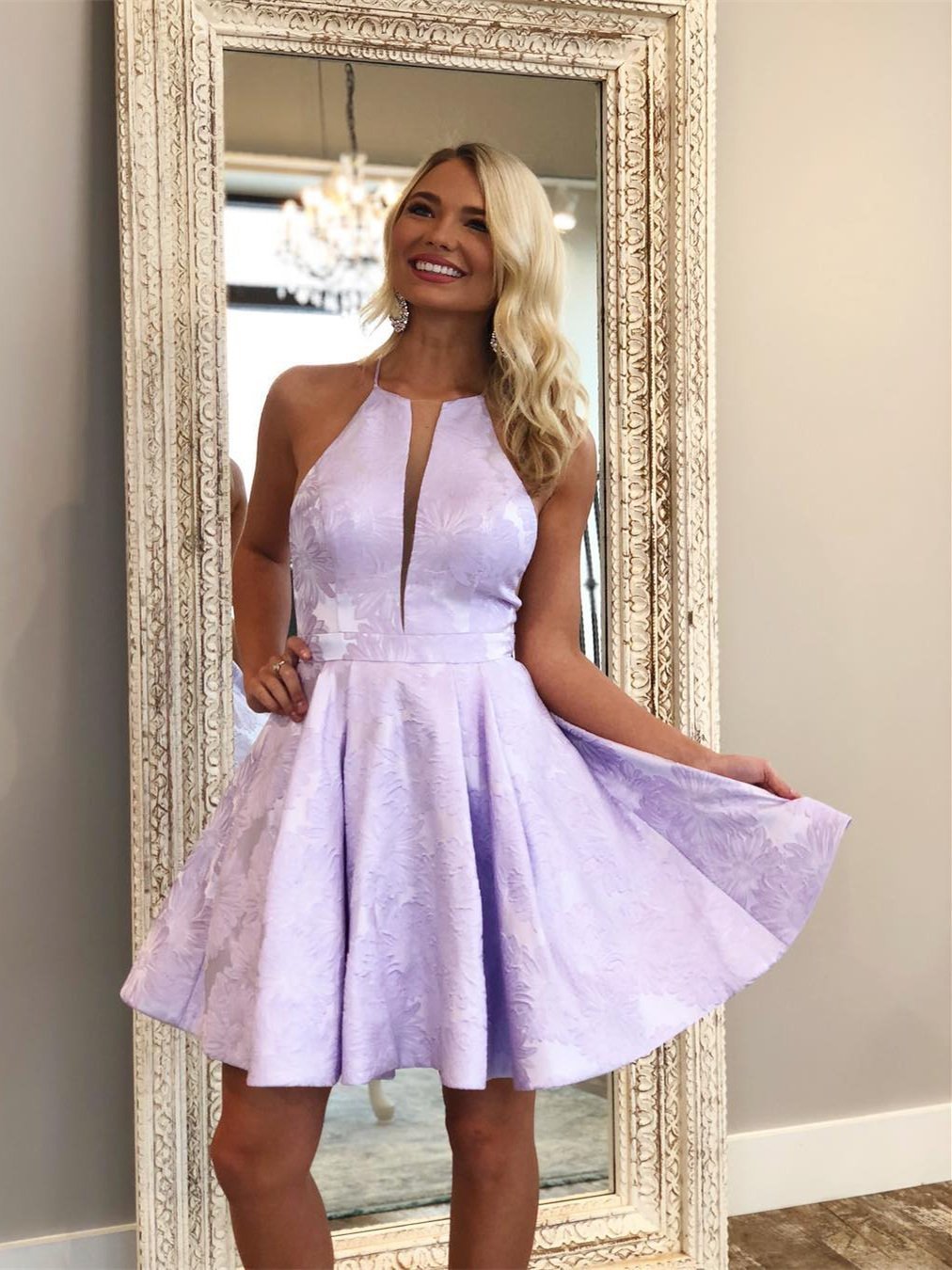 Cute Homecoming Dresses Aline Halter Lace Short Prom Dress Simple Party