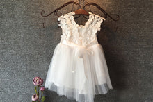 2017 Flower Girl Dresses Short Hand-Made Flower Scoop Tulle JKF002