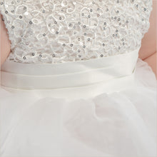 2017 Flower Girl Dresses White Lace Sequins Bowknot Tulle JKF004