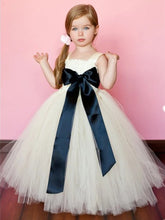 2017 Flower Girl Dresses Floor-length Champagne Bowknot Straps Tulle JKF007