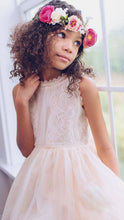 2017 Flower Girl Dresses Beautiful Sleeveless Lace Tulle JKF024