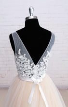 Long Prom Dresses V-neck Sweep/Brush Train Prom Dress/Evening Dress JKL053
