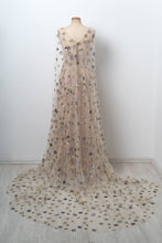 Sparkly Prom Dresses V-neck A-line Sweep Train Lace Prom Dress Long Evening Dress JKL1226|Annapromdress