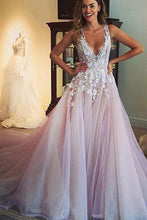 Beautiful Prom Dresses A-line Sweep/Brush Train Tulle Applique Long Prom Dress/Evening Dress JKL187
