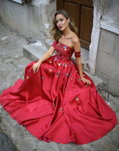 Red Long Prom Dresses Strapless Floor-length Satin Sexy Prom Dress/Evening Dress JKL320